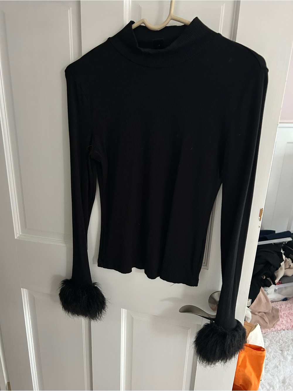 SHEIN Black Ribbed Mock Neck Long-Sleeve Top with Faux Fur Cuffs